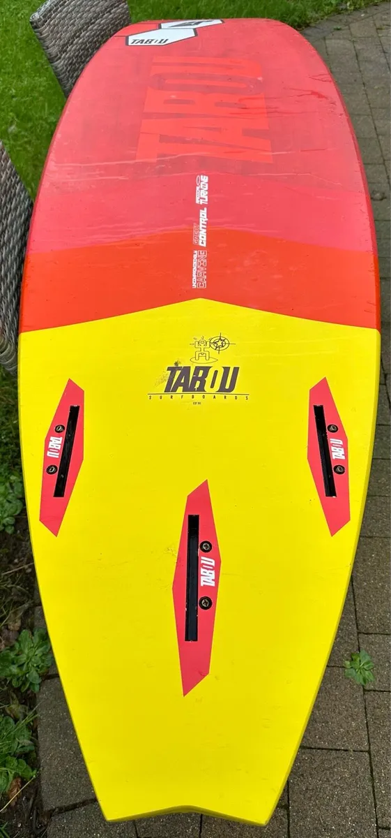 Windsurf board 2023 Tabou Da Bomb 104 - Image 4