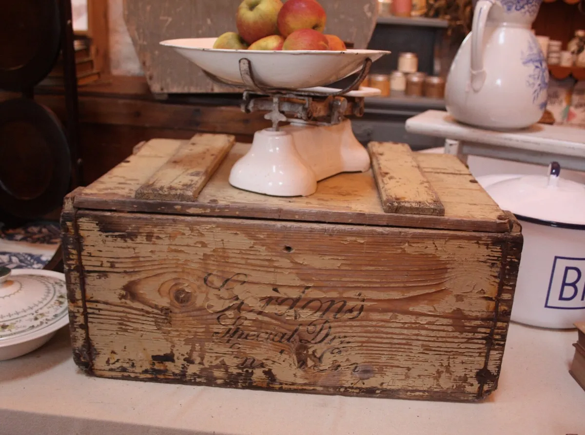 Antique Wooden Crate - Image 1