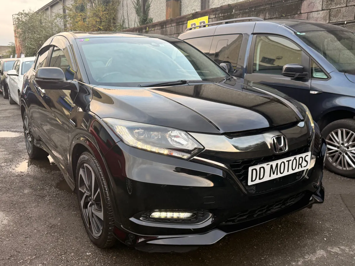 Honda Vezel 2017  hybrid RS  Top spec - Image 3