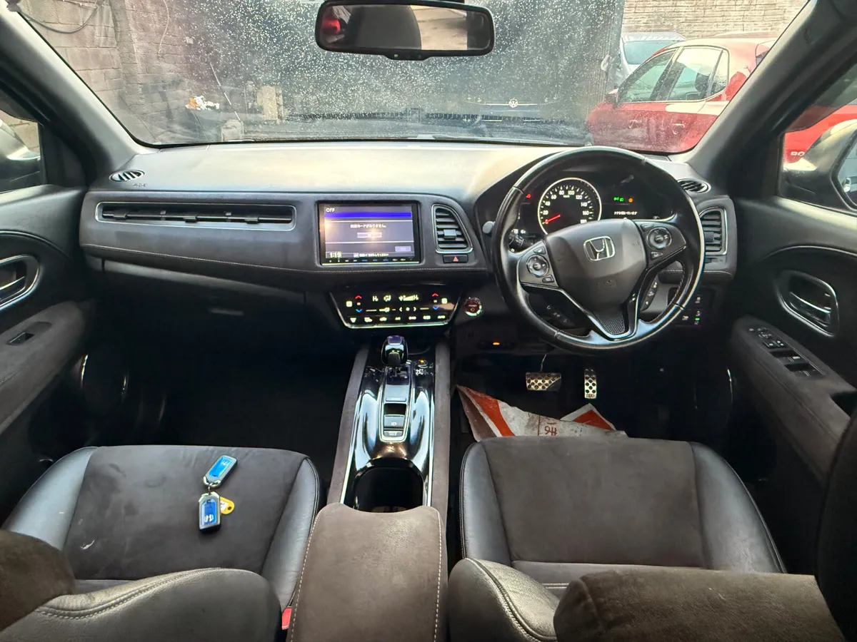 Honda Vezel 2017  hybrid RS  Top spec - Image 4