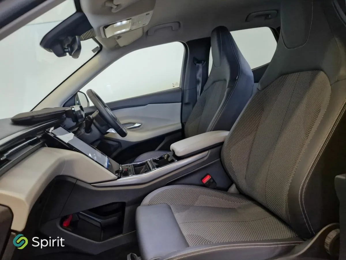 Ford Explorer Select 77kWh Extended Range RWD***Ca - Image 4