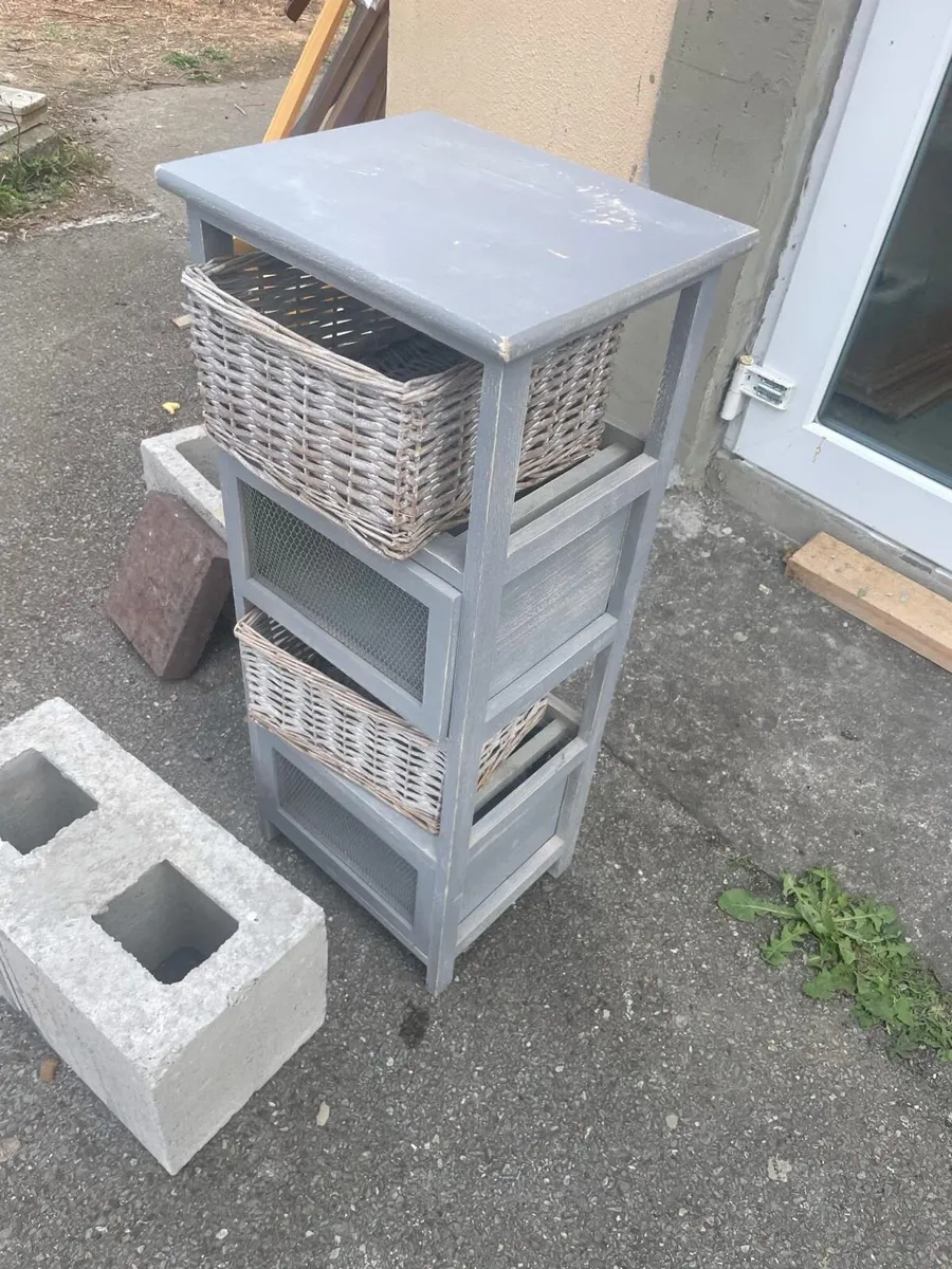 Storage stand - Image 3