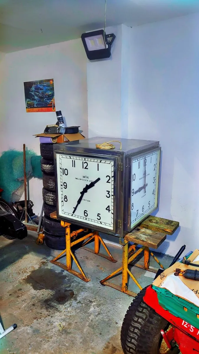 Antique Smiths Clocks 1925 - Image 1