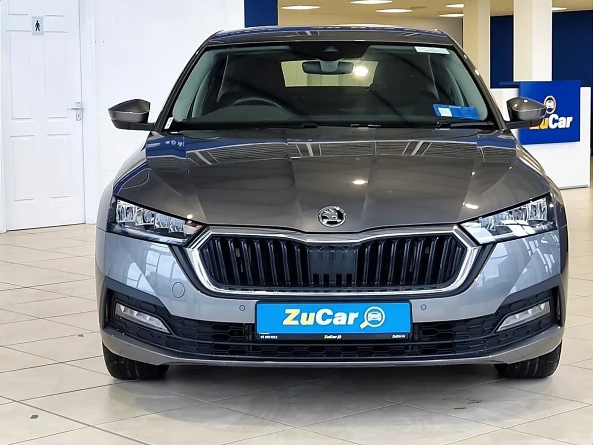 Skoda Octavia Octavia Se Tech Tsi Iv S-A  SE Techn - Image 3