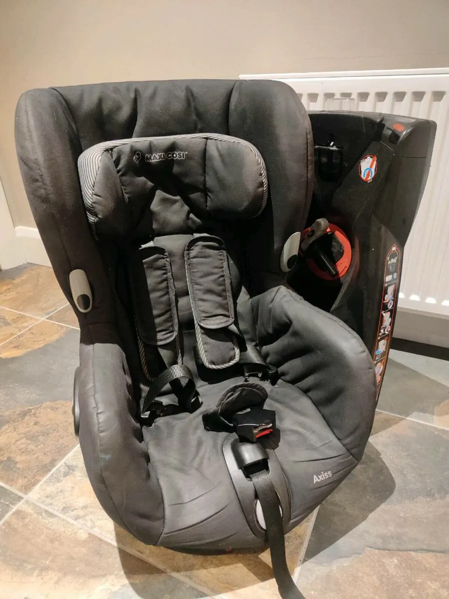 Maxi cosi Axiss car seat - Image 2