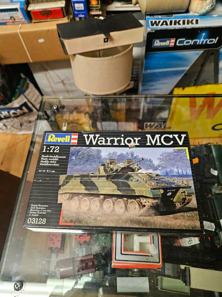 Airfix Revell Warrior APC