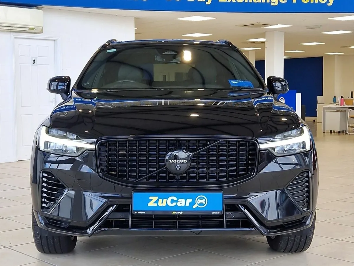 Volvo XC60 Xc60 + Black Ed T6 Phev Awd A  Plus Bla - Image 3