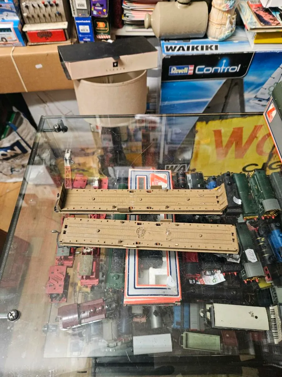 Hornby OO Gauge Car Transporters - Image 1