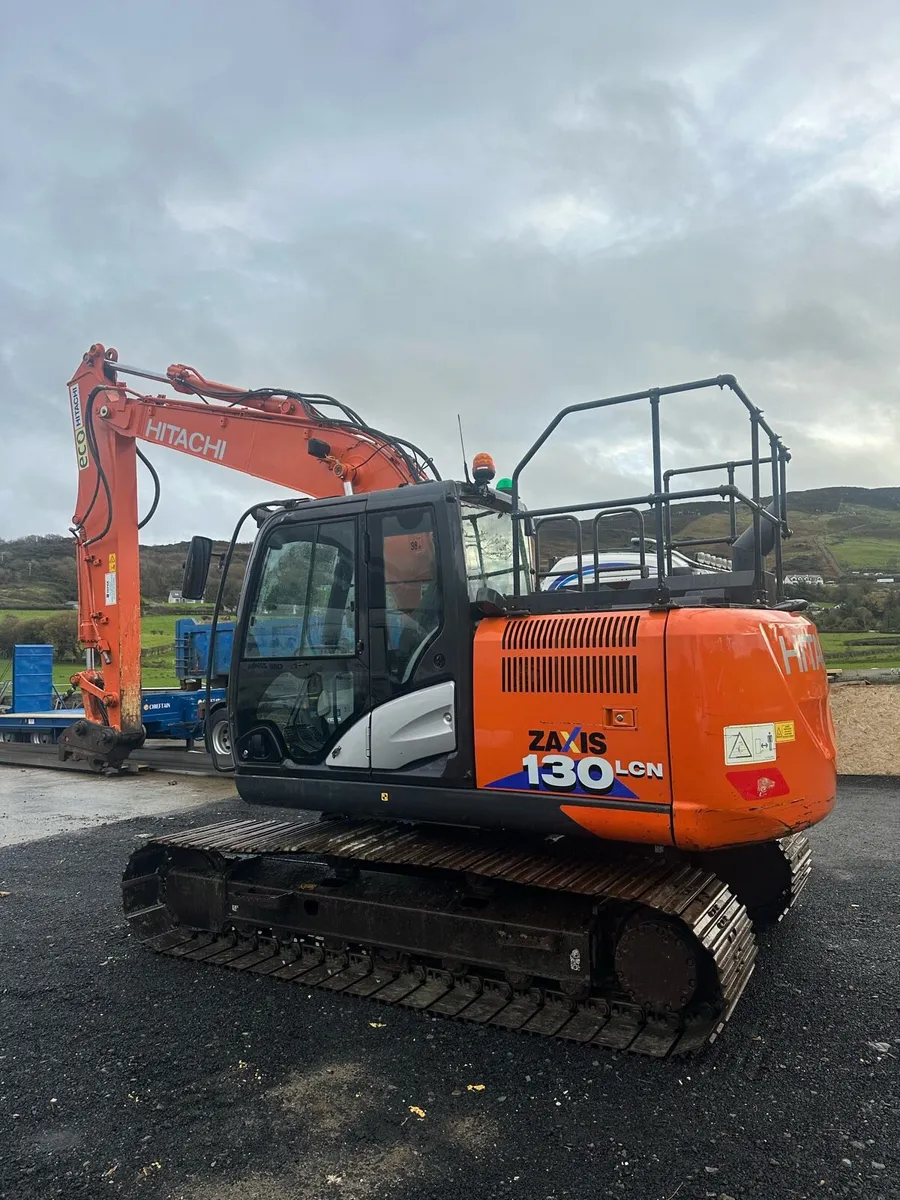 Hitachi 130-6 - Image 2