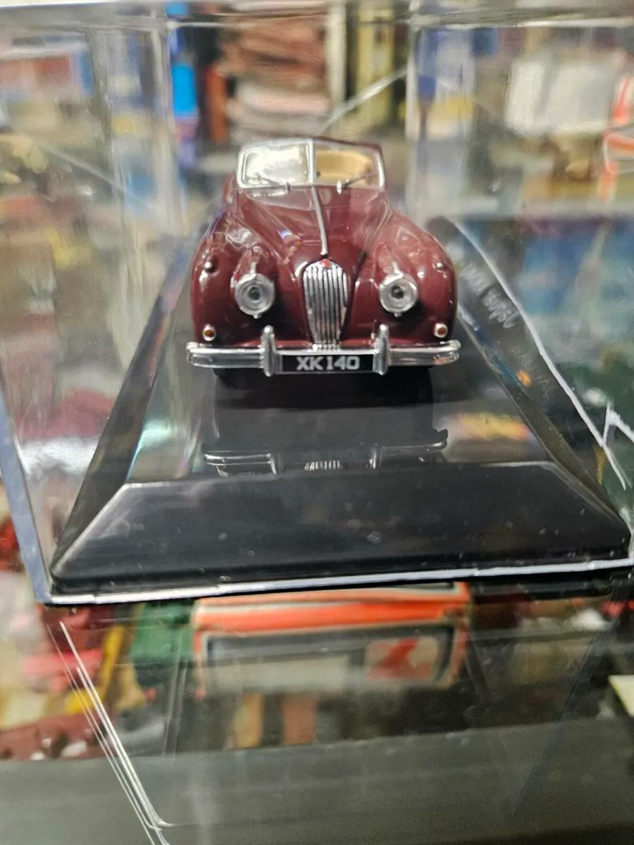 Corgi Jaguar XK140 - Image 4