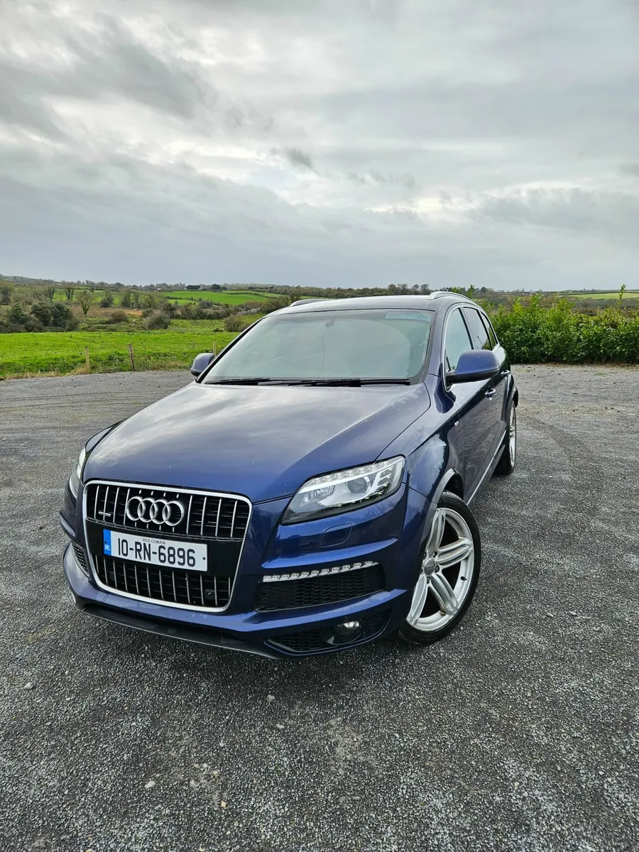 Audi Q7 2010 - Image 1