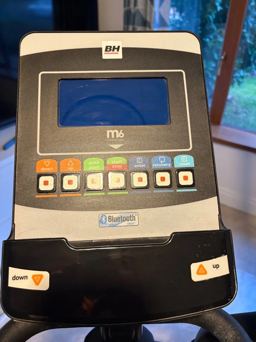 Cross trainer - Image 3