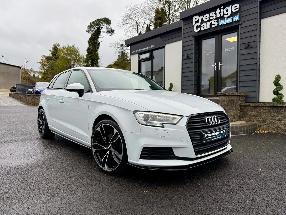 191 AUDI A3 1.6 TDI SE TECHNIK,BODY KIT,P/SENSORS - Image 3