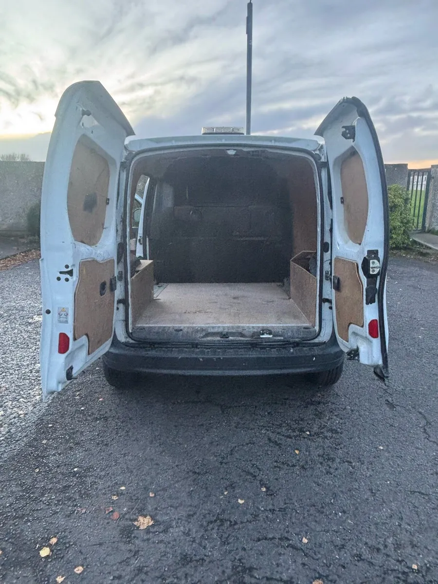 182 Renault Kangoo - Image 3