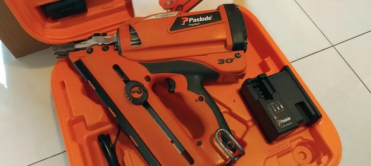 Paslode IM350+ Lithium Nailer "Fully Serviced" - Image 2
