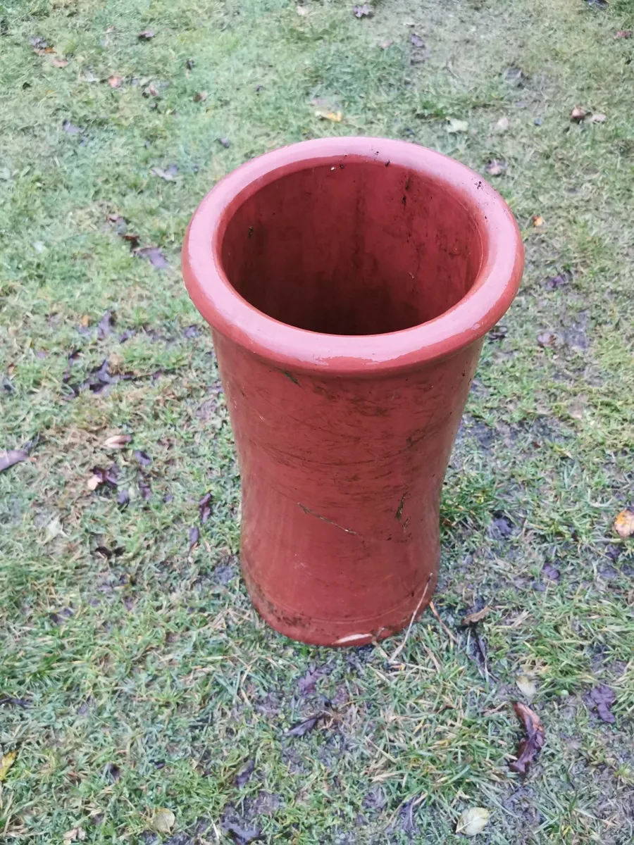 Terracotta chimney pot - Image 4