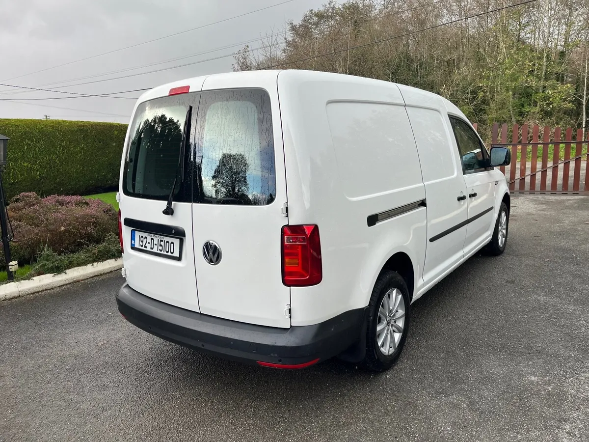 192 Volkswagen Caddy Maxi 2.0TDI - low mileage - Image 4
