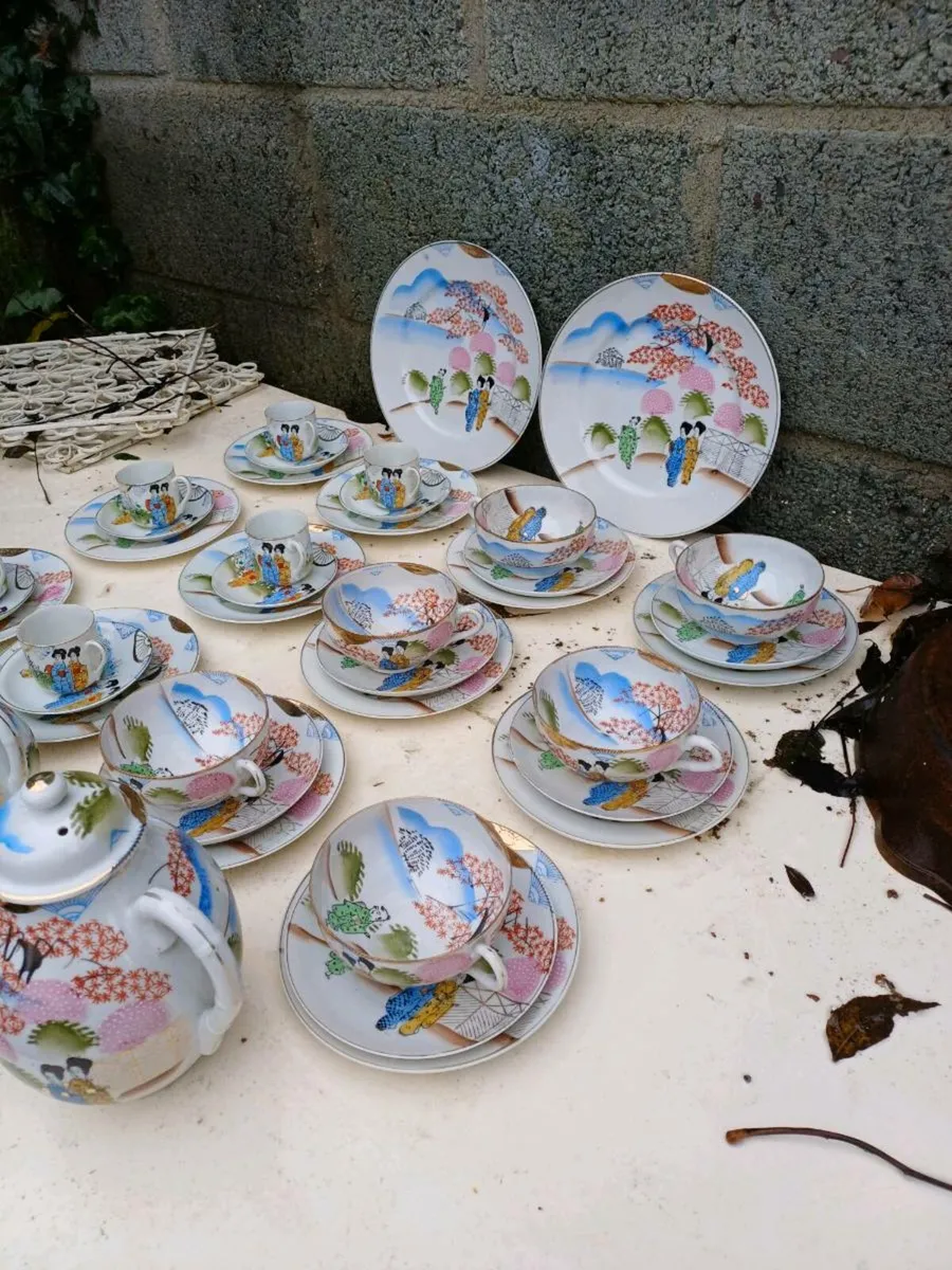 1940s Japanese Handpainted Eggshell Set - Image 2