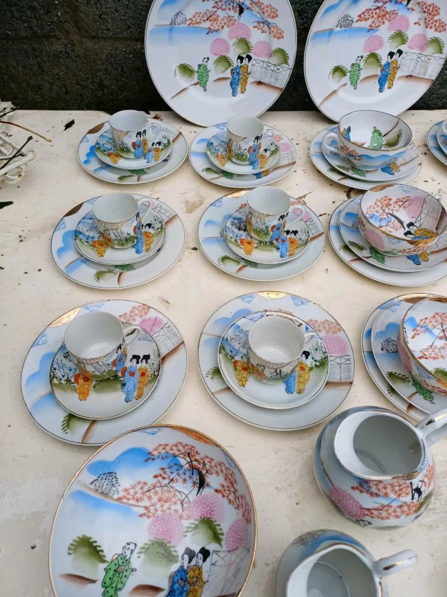 1940s Japanese Handpainted Eggshell Set - Image 3