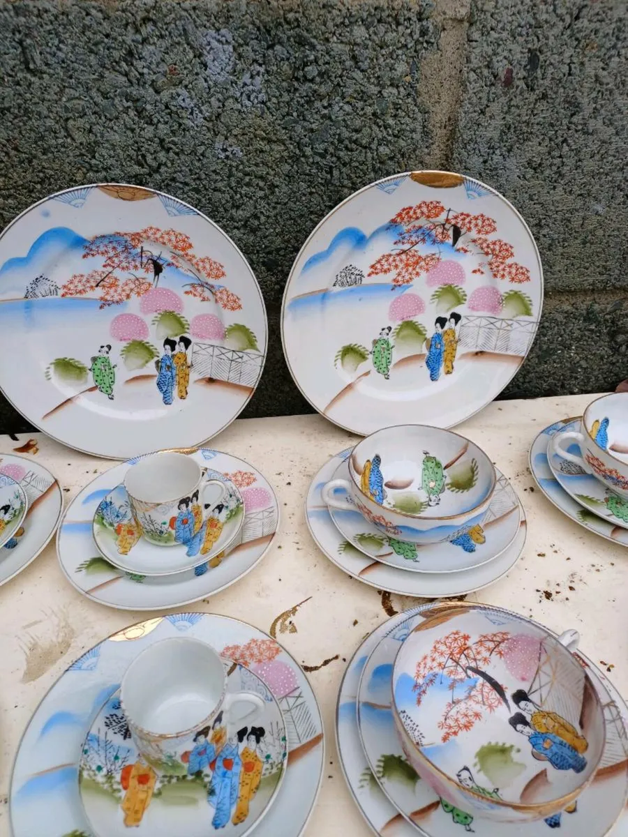 1940s Japanese Handpainted Eggshell Set - Image 4