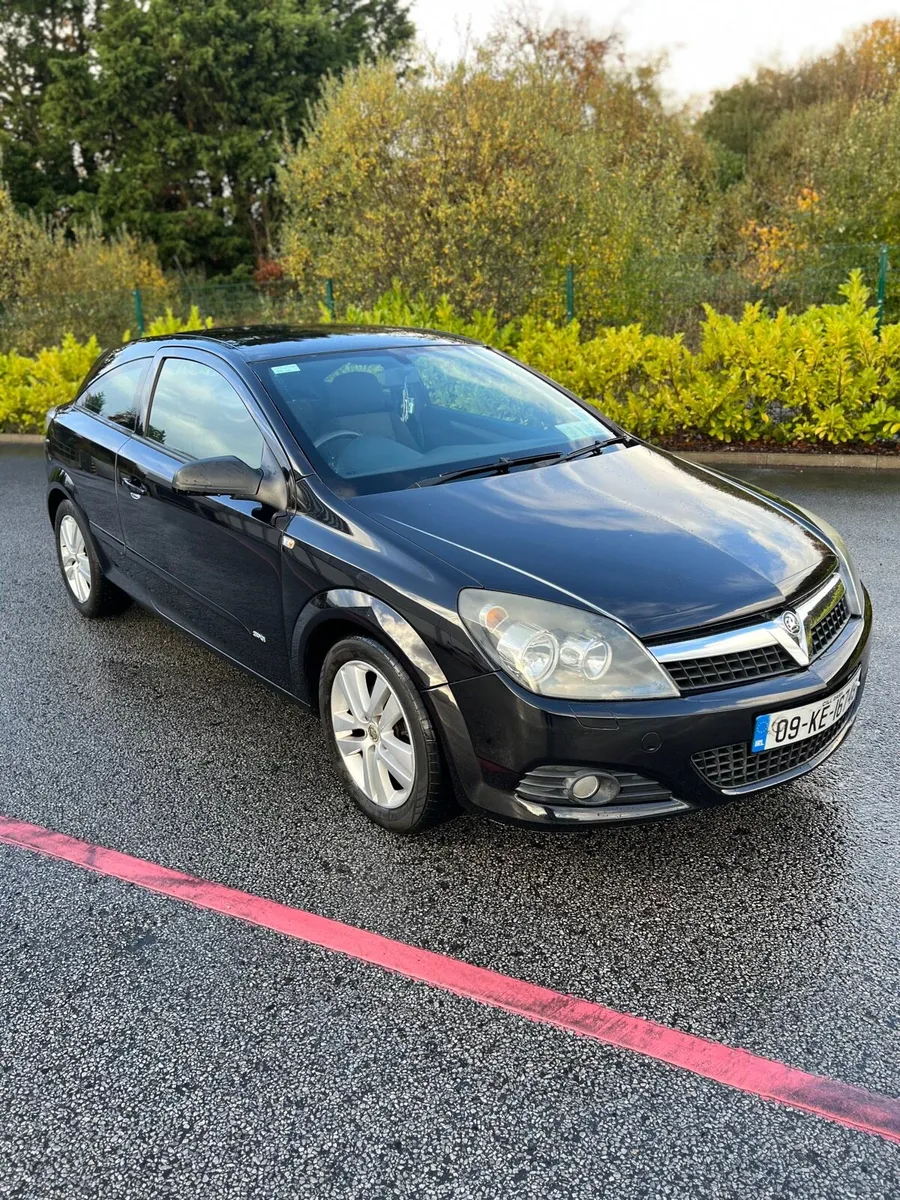Opel Astra 1.4 Petrol Nct and tax - Image 4