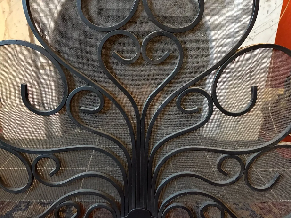 Ornate Metal Fireguard - Image 2