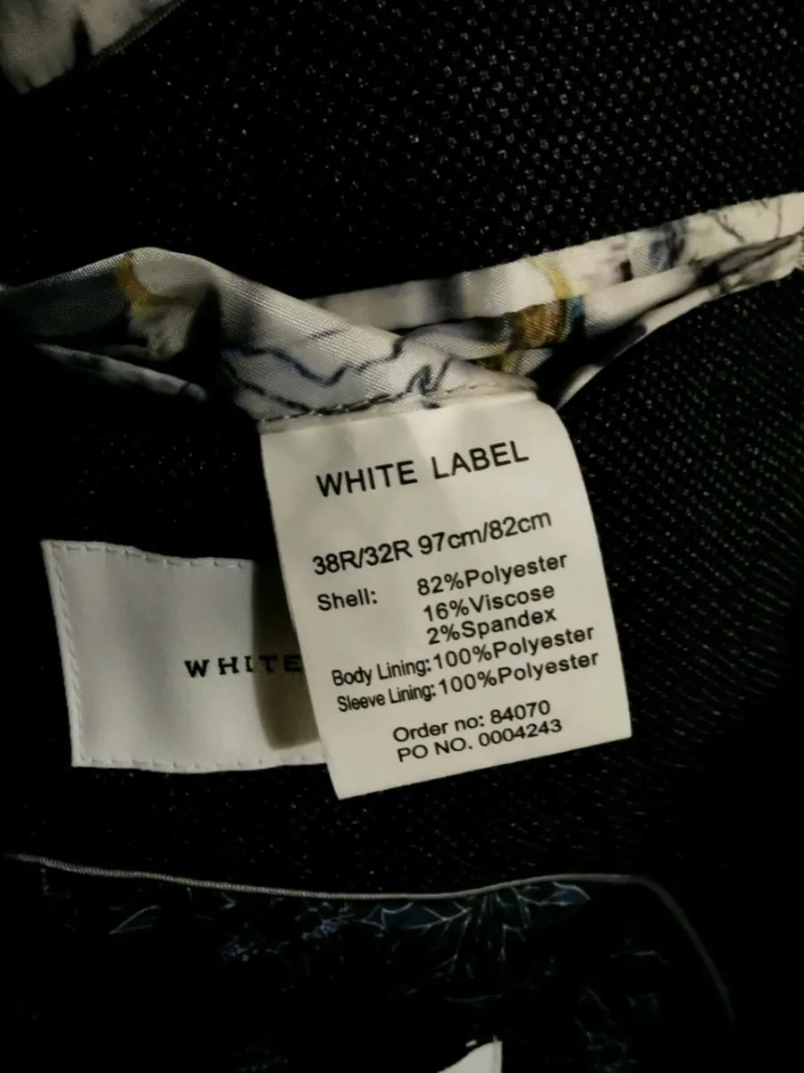 White Label Jasper 3-piece suit - Image 4