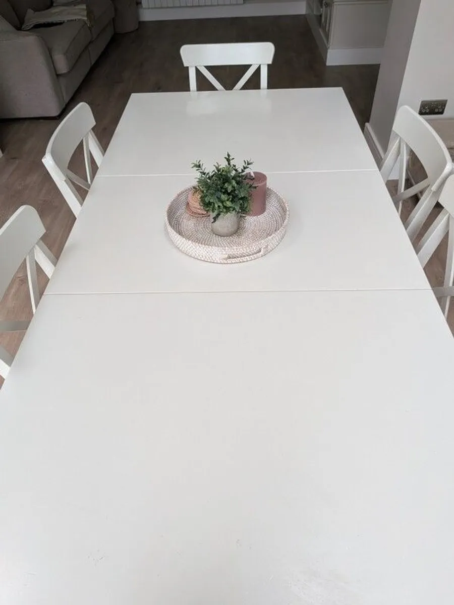Dining table and chairs - Image 4