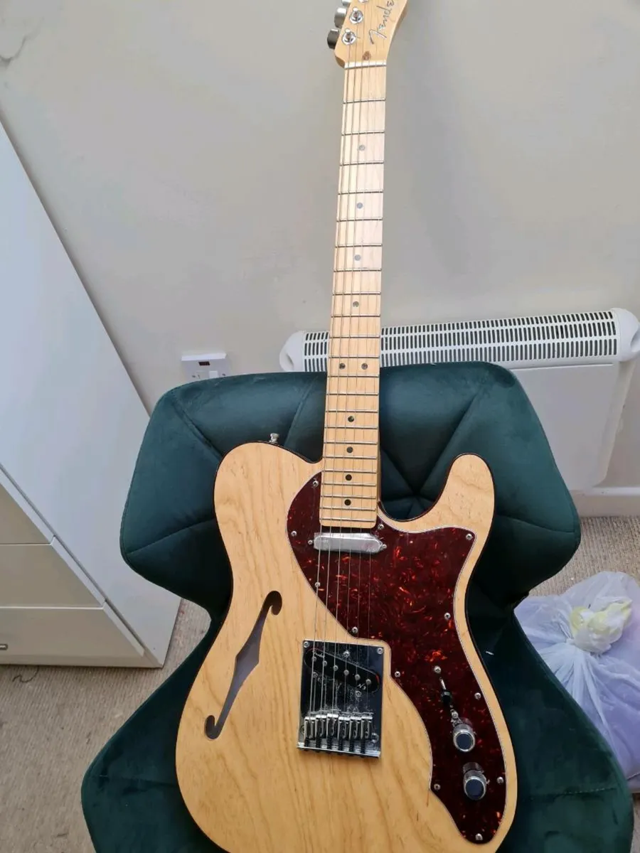 Electric guitar - Image 4