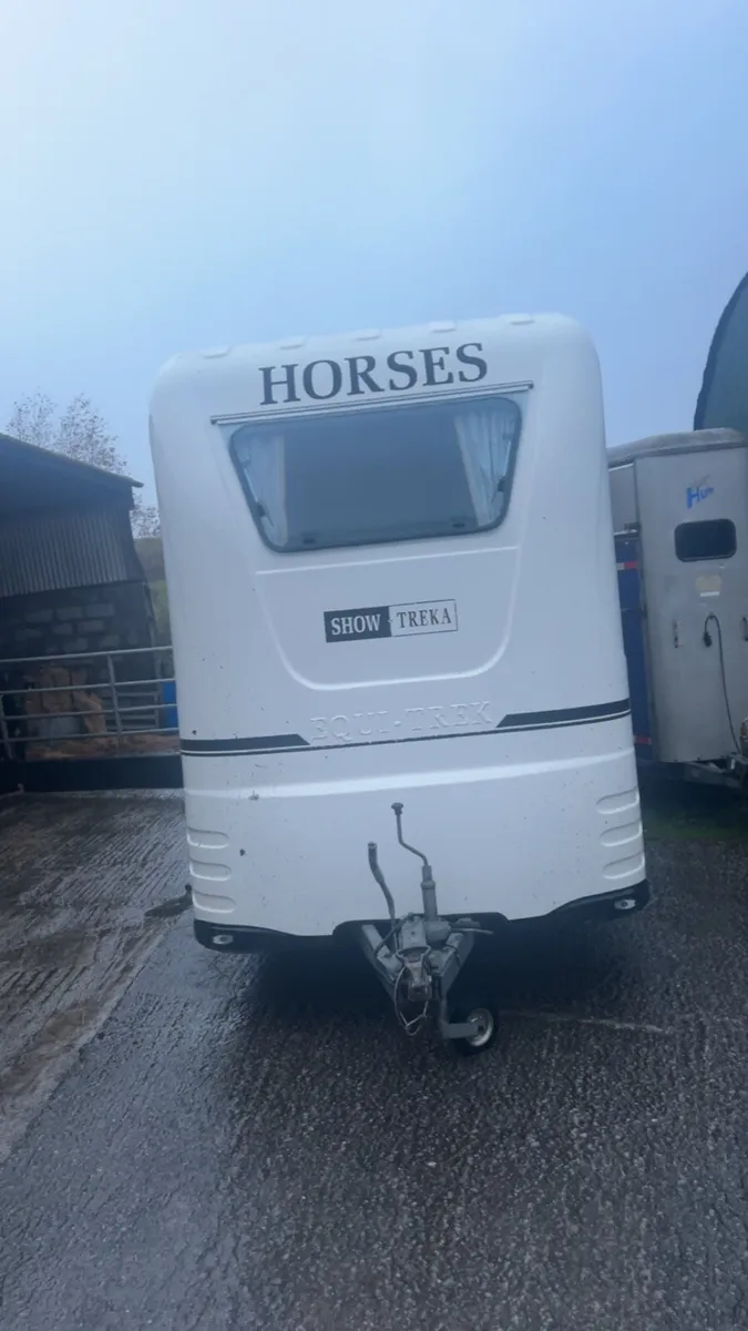 Horse trailer - Image 3