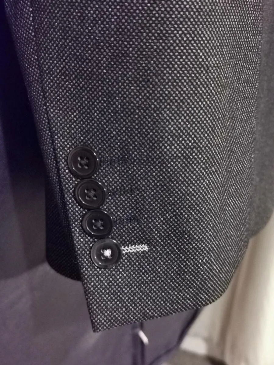 White Label Jasper 3-piece suit - Image 2