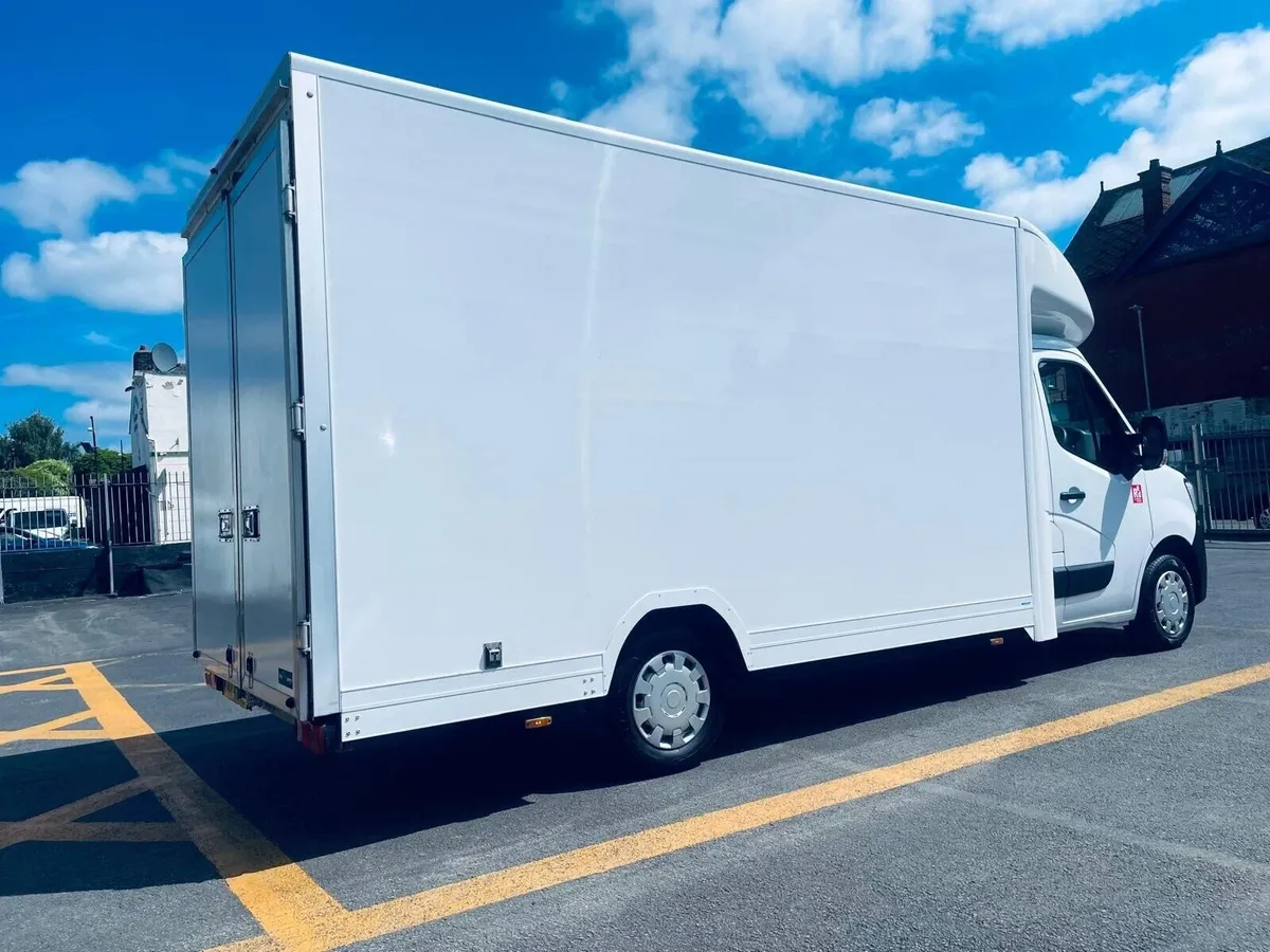 2022 RENAULT MASTER 2.3 145 l3 lwb Low loader - Image 4