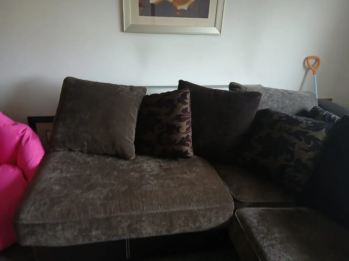 L shaped corner sofa and armchair - Image 2