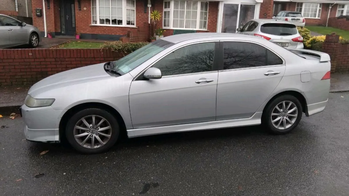 Honda Accord 2005 - Image 1