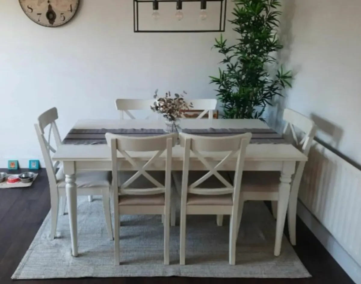 IKEA extendable dining table - Image 1