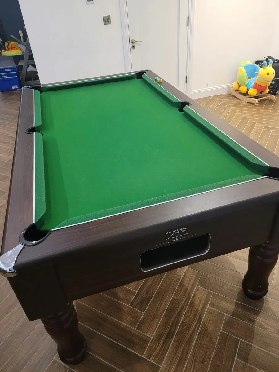 Pool table - Image 2