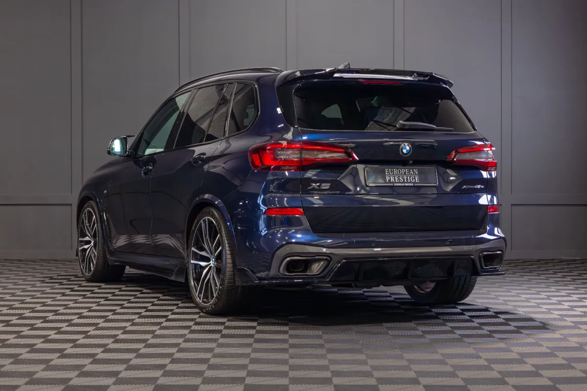 212 BMW X5 X-Drive 45e M-Sport - Image 4
