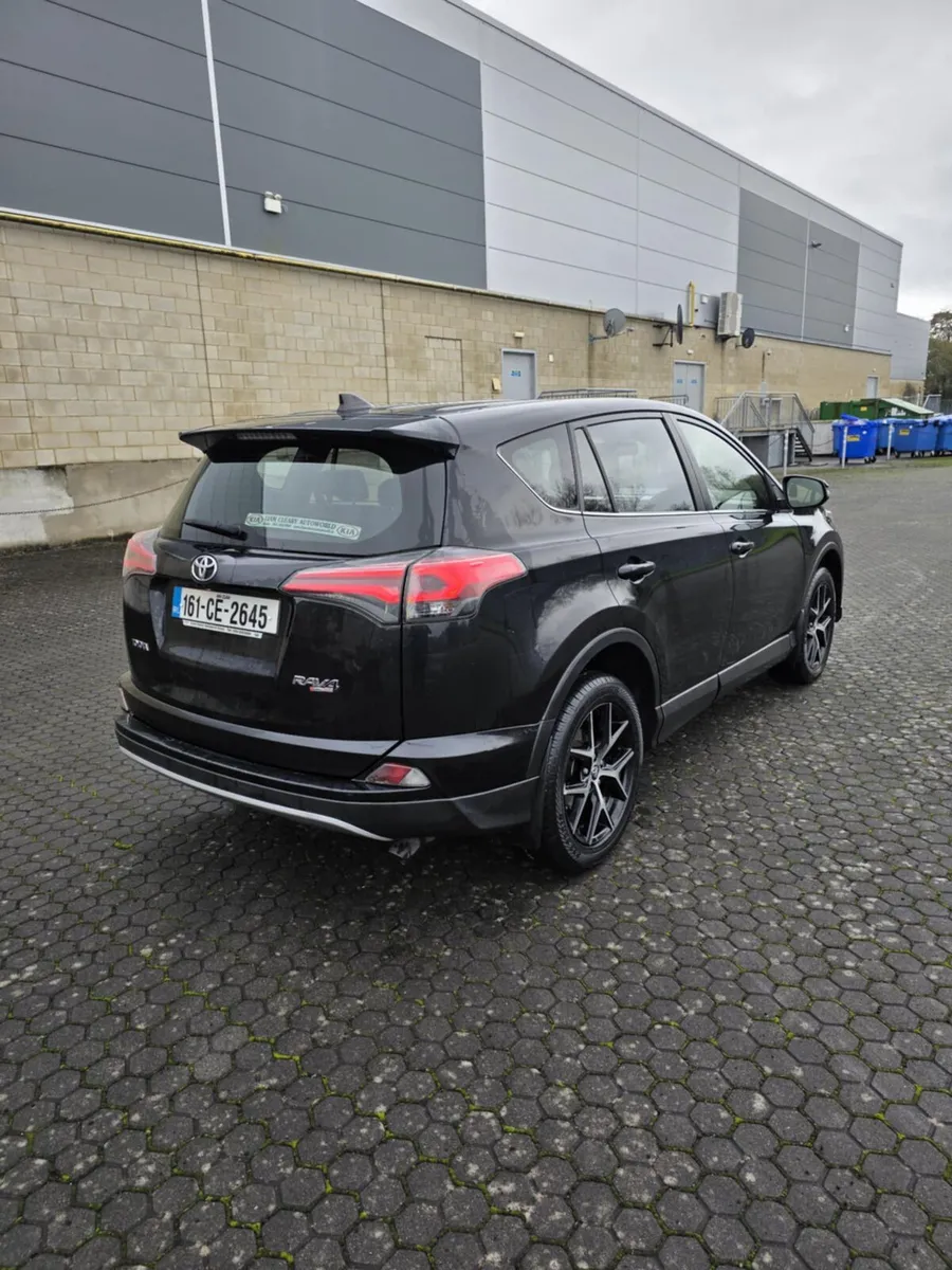 Toyota rav4 - Image 4