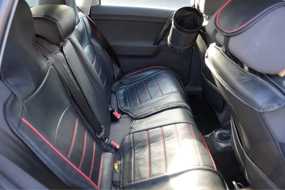 Volkswagen Polo - Image 4