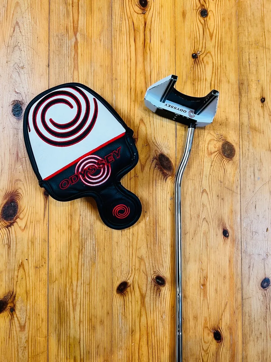 Odyssey Versa 7 Putter – With Headcover - Image 1