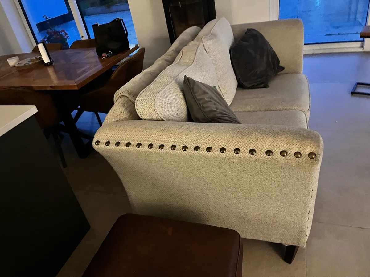 3 seater and a 2 seater - Image 2