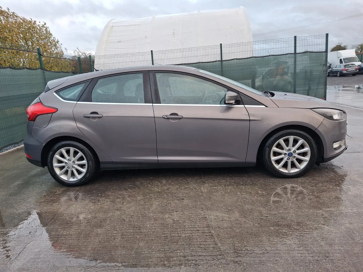 152 Ford Focus Titanium 1.5 Diesel - Image 3