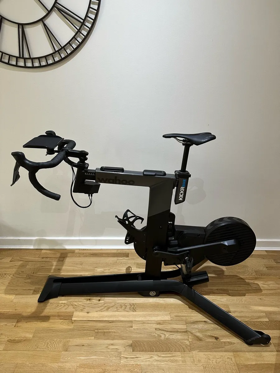 Wahoo Kickr Indoor Smart Bike Trainer - Image 2