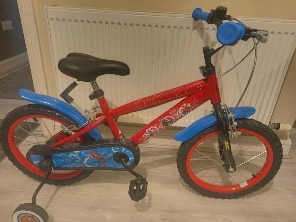 Kids spider man bike size 16 inch wheels. - Image 1