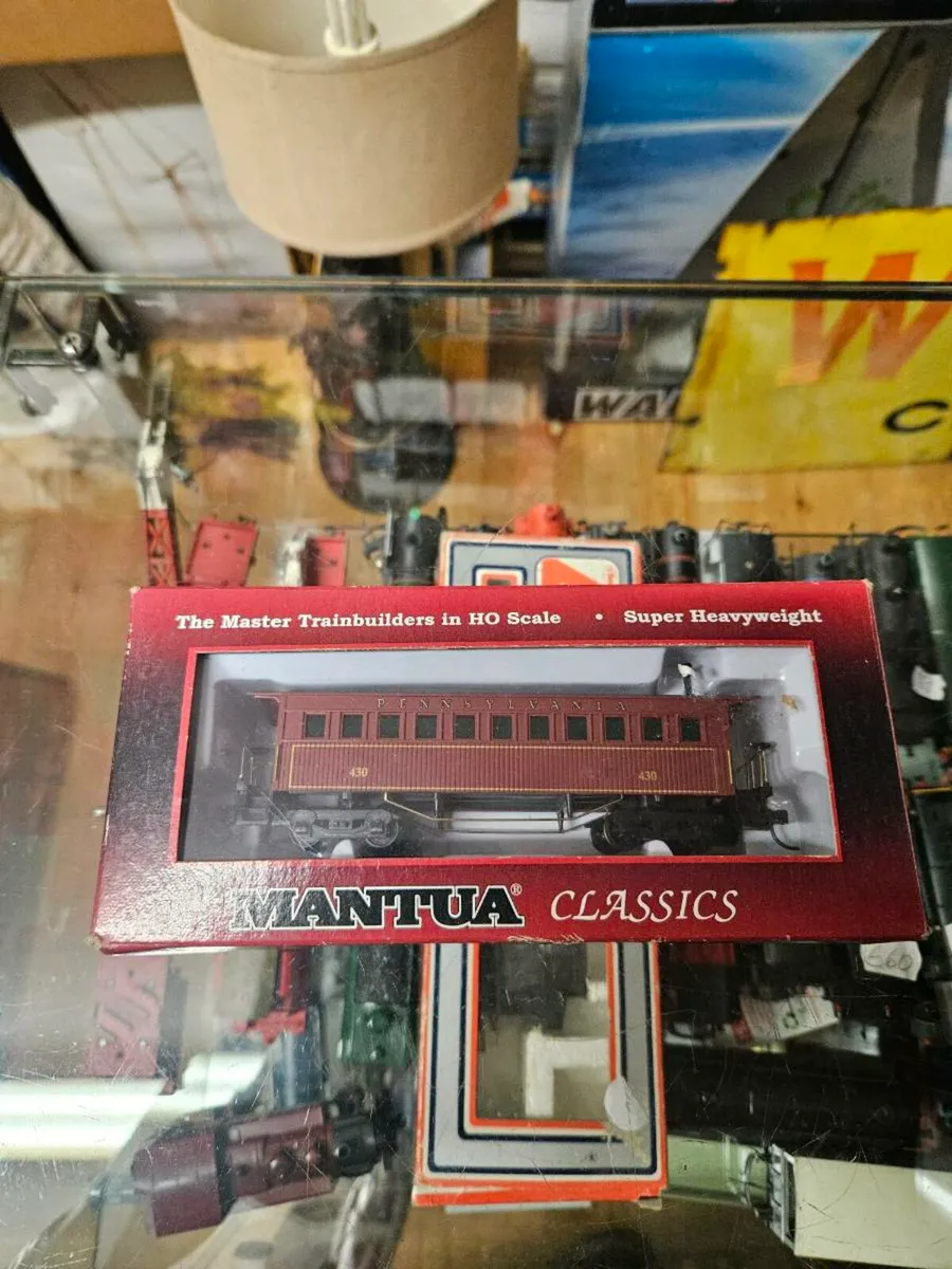 Hornby Mantua HO scale American Carraige - Image 1