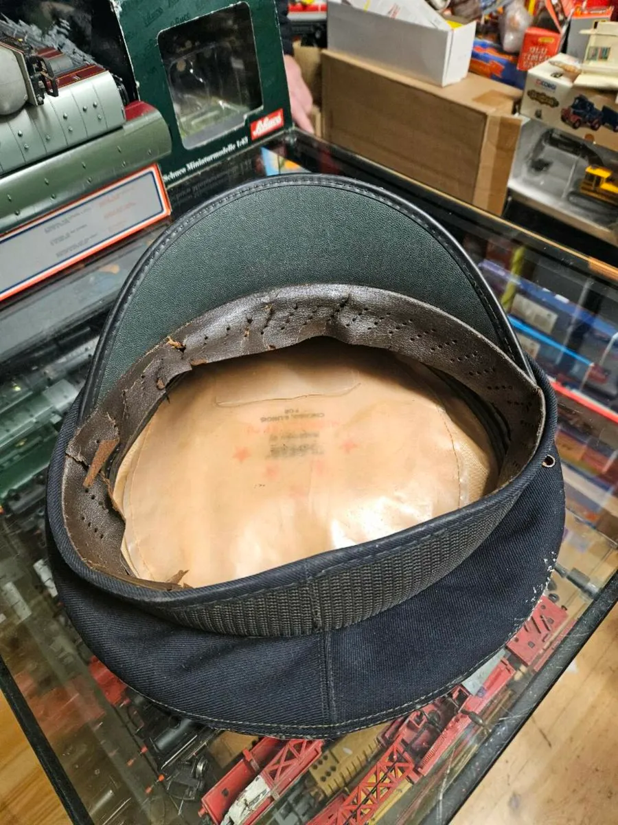 Vintage American Sargent Cap - Image 3