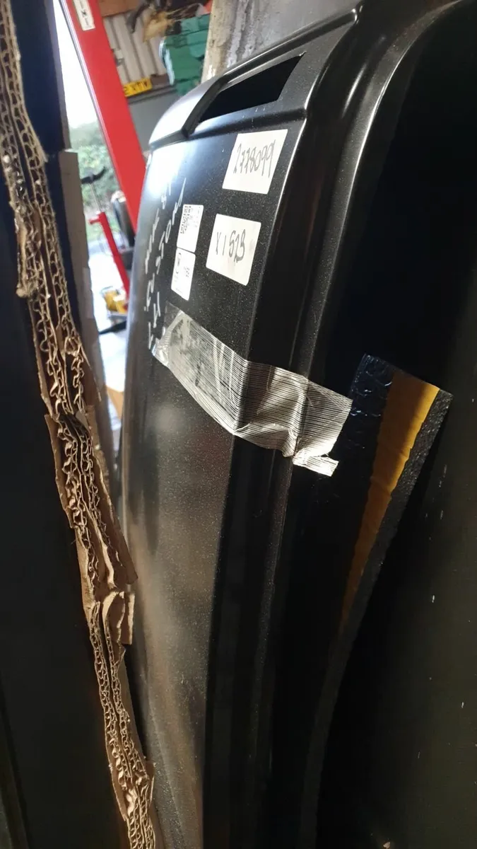 Ford wind deflectors - Image 3