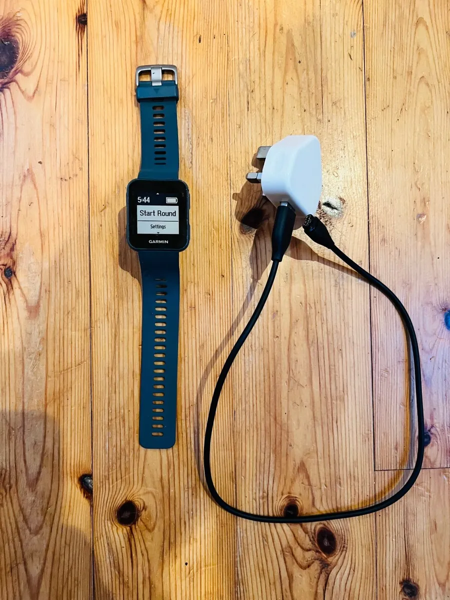 Garmin Approach S10 GPS Golf Watch (with Charger)