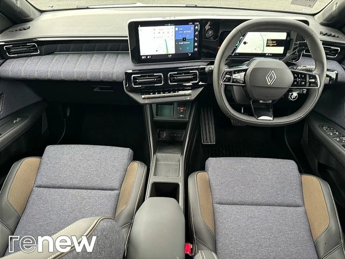 Renault 5 E-Tech EVOLUTION 40 KW 120 BHP AUTO 5DR - Image 2