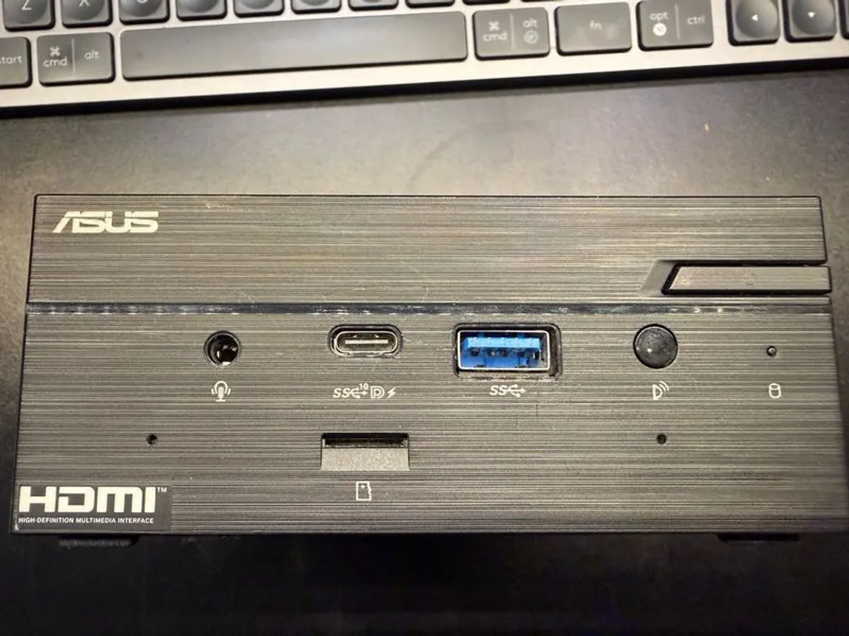 Asus PN50 Mini PC - Image 1